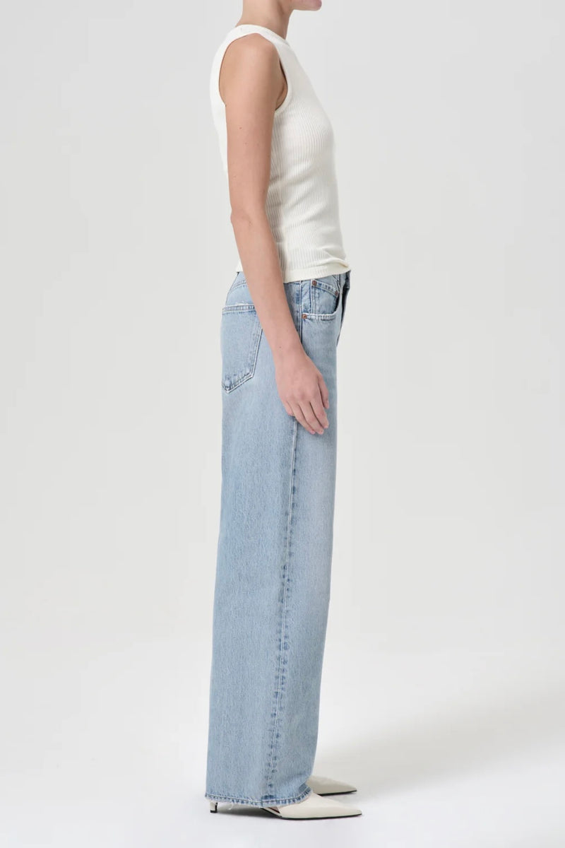 LOW CURVE JEAN