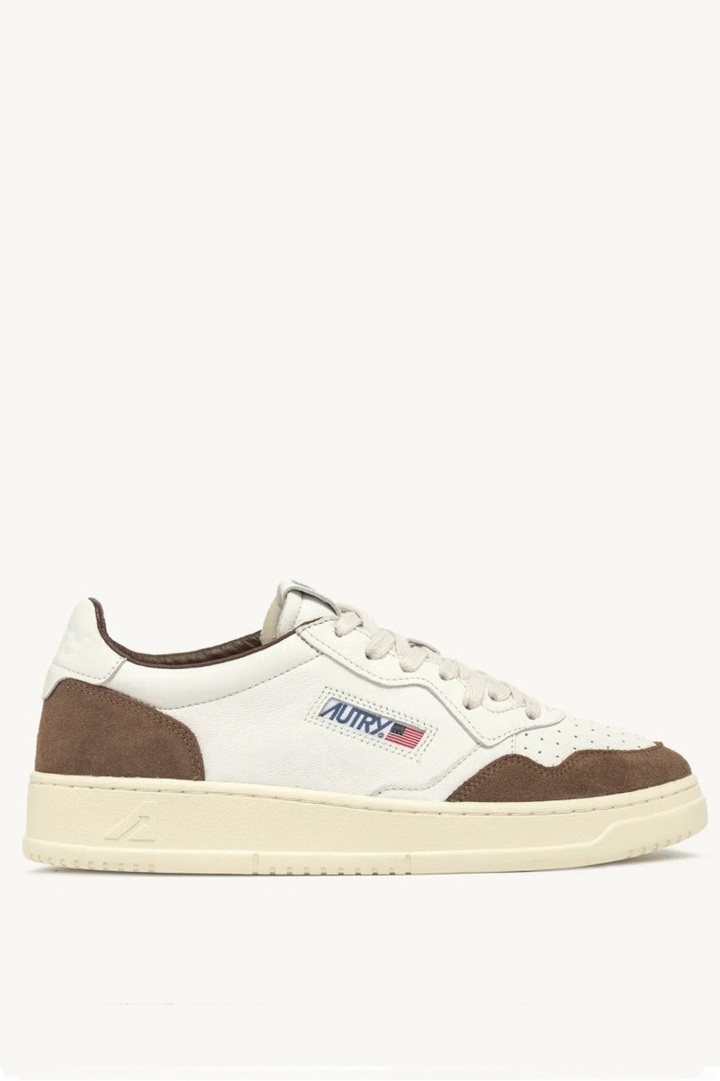 MEDALIST LOW SNEAKERS