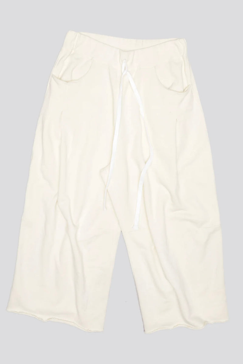 CROPPED PLEATED SWEATPANT