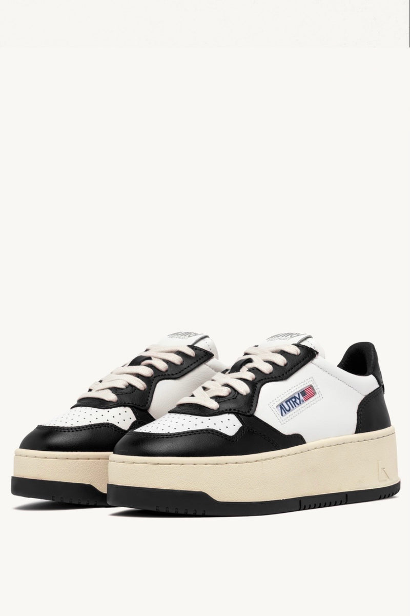 MEDALIST PLATFORM SNEAKERS