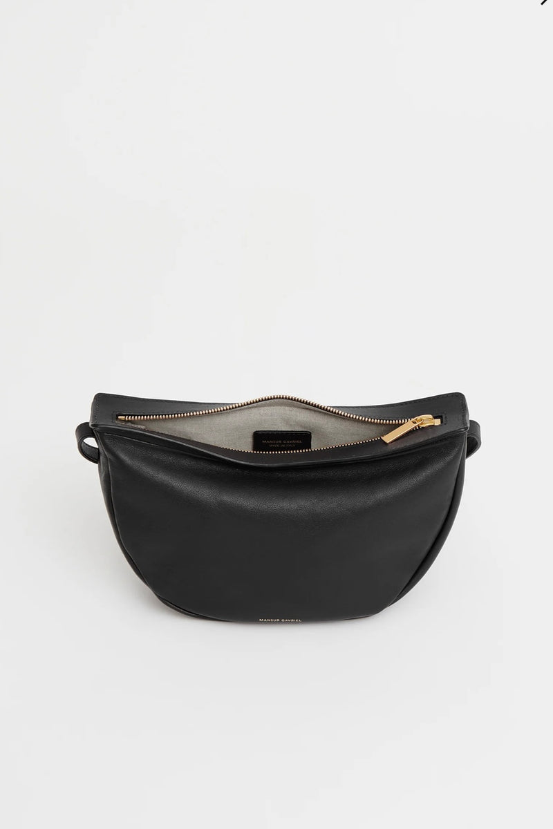 MOON SLING BAG IN BLACK