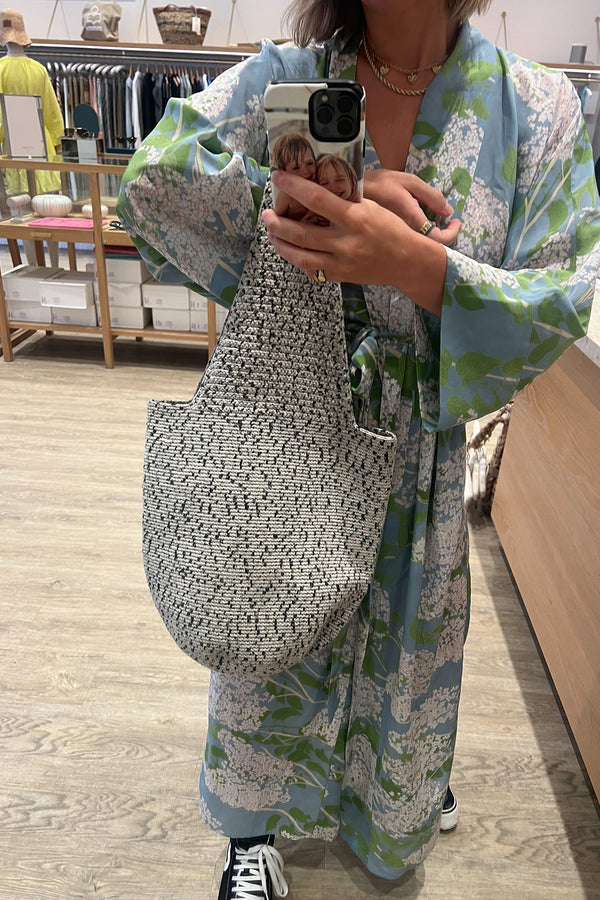 CALABAZA COTTON AND LINEN KNIT TOTE IN BLACK AND WHITE PAINT