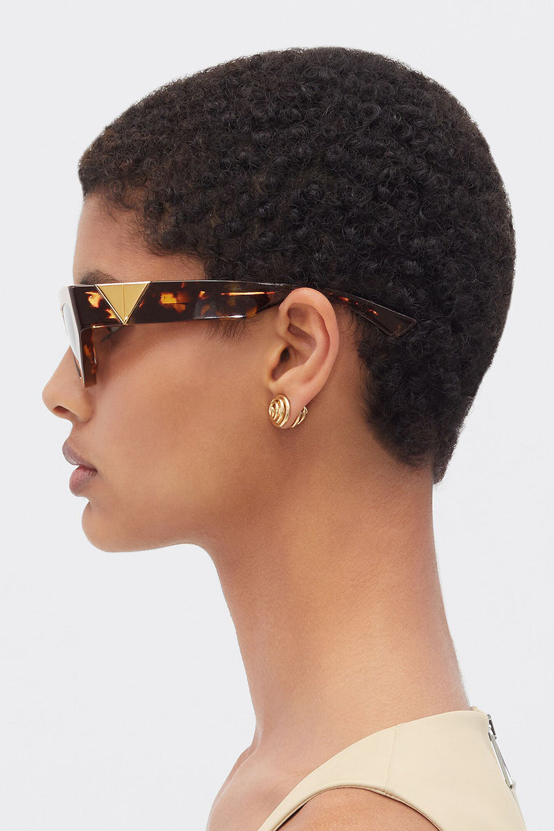 ANGLE ACETATE CAT-EYE SUNGLASSES IN HAVANA TORTOISE