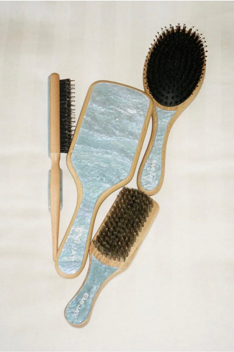 STYLING BRUSH