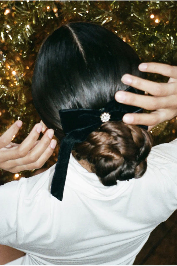 ICONIC VELVET BOW BARRETTE